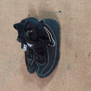 Nike Youth Speed Sweep VII Size 5Y Wrestling Shoes Black White 366684-001